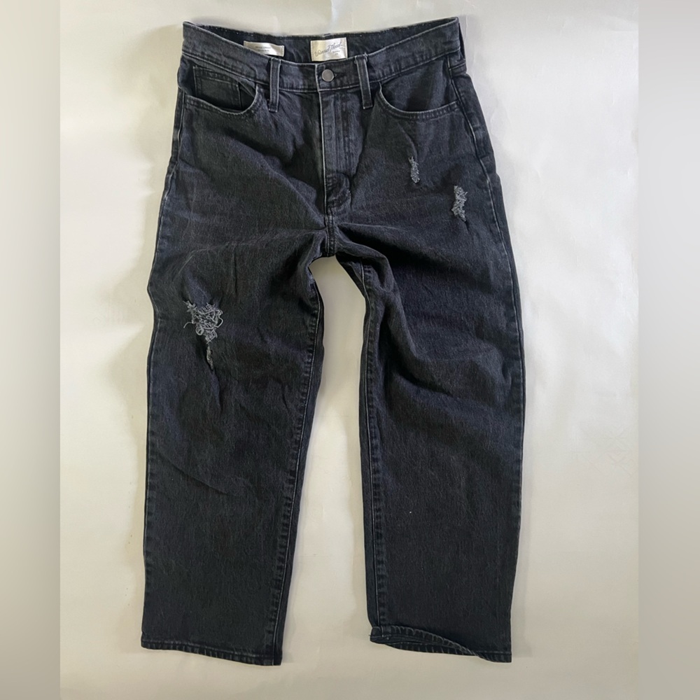 Women’s Vintage Straight Black Distressed Jeans